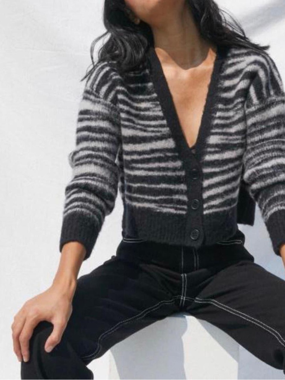 Urban Outfitters Cropped Cardigan Zebra Wool Blend Comfy S